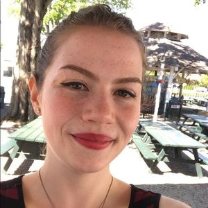 Meet your Posher, Micaela